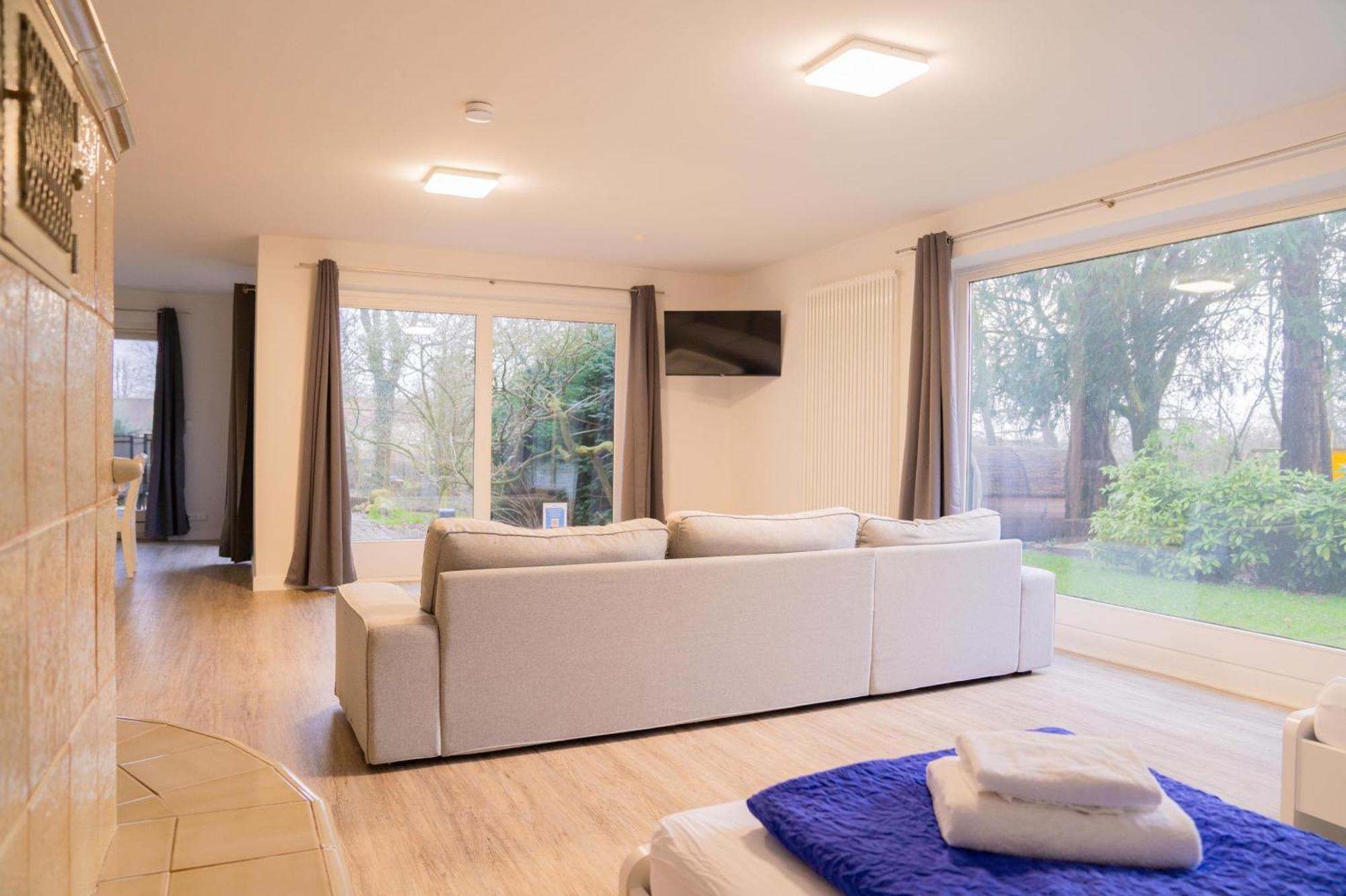 Appartementhaus Brunsholm Esgrus Ngoại thất bức ảnh